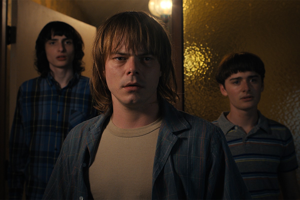 netflix stranger things season 4 four natalia dyer charlie heaton jonathon nancy robert englund hypebeast interview 