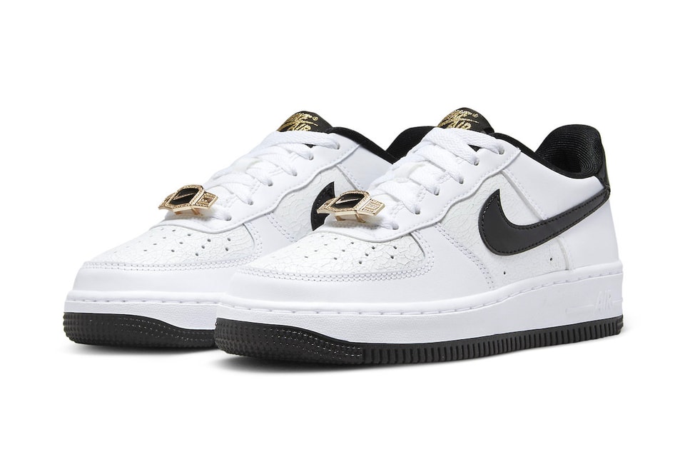Departure course Golden Official Images of Nike Air Force 1 "World Champ" | Hypebeast