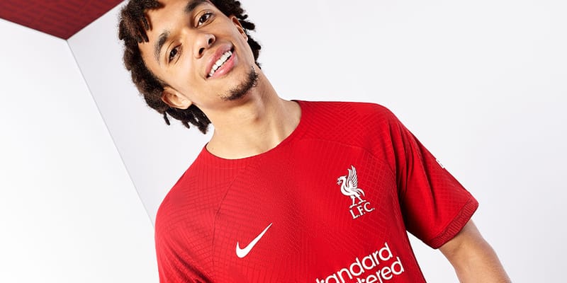 liverpool red shirt