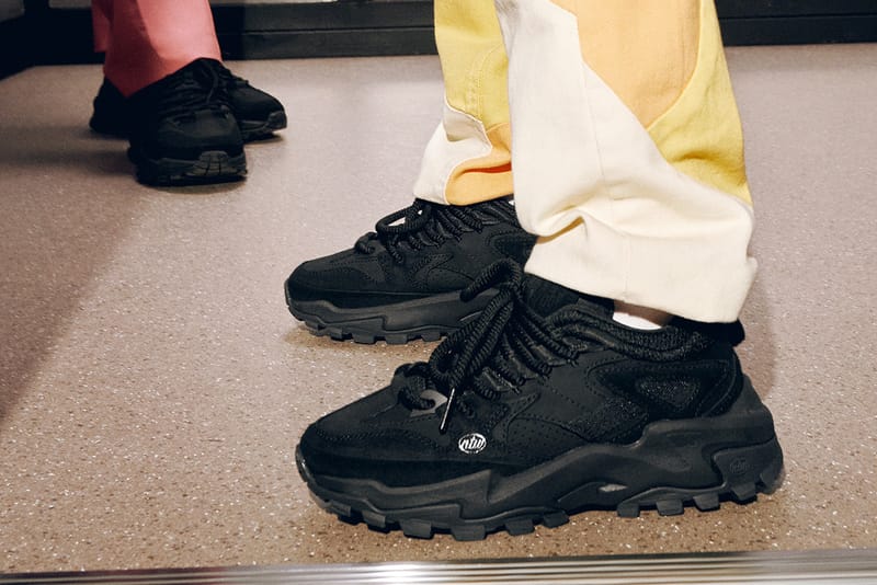 Notwoways' "lacuna" Serves Triple Black Moodiness