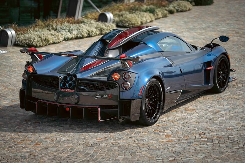 The Unique 830 HP Huayra Was Developed Between a Client And Pagani Special Projects Division