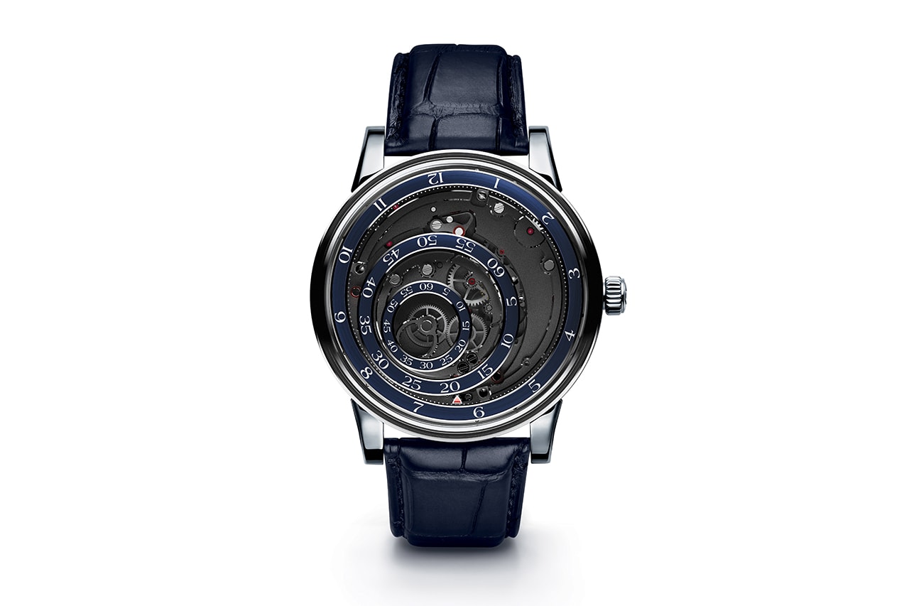 French Watchmaker Uses Rotating Concentric Rings To Display The Time