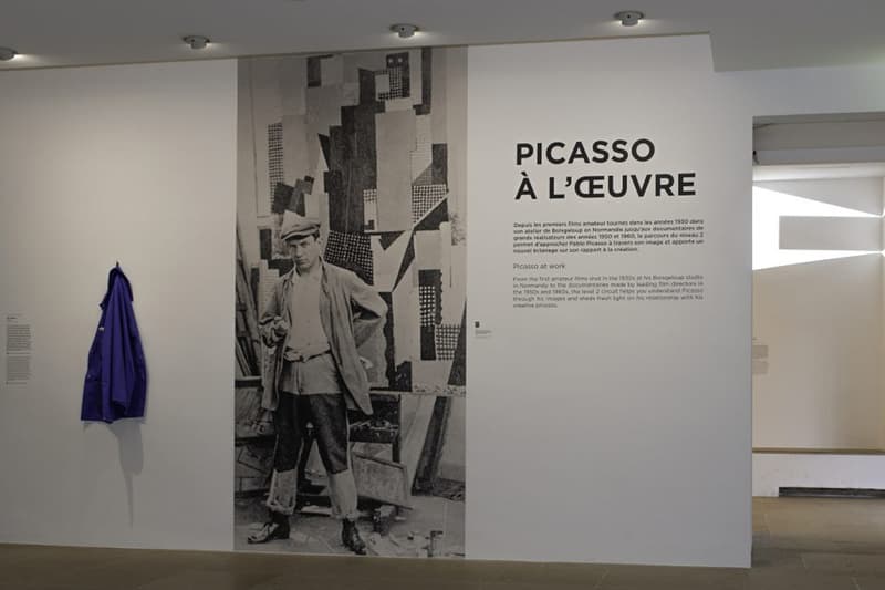 Elderly Woman Steals Jacket Artwork Musée Picasso  