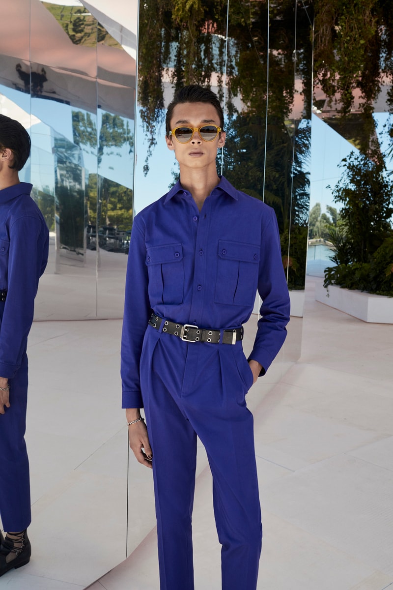 Прохладный блюз Saint Laurent в центре внимания весенне-летней коллекции 22
