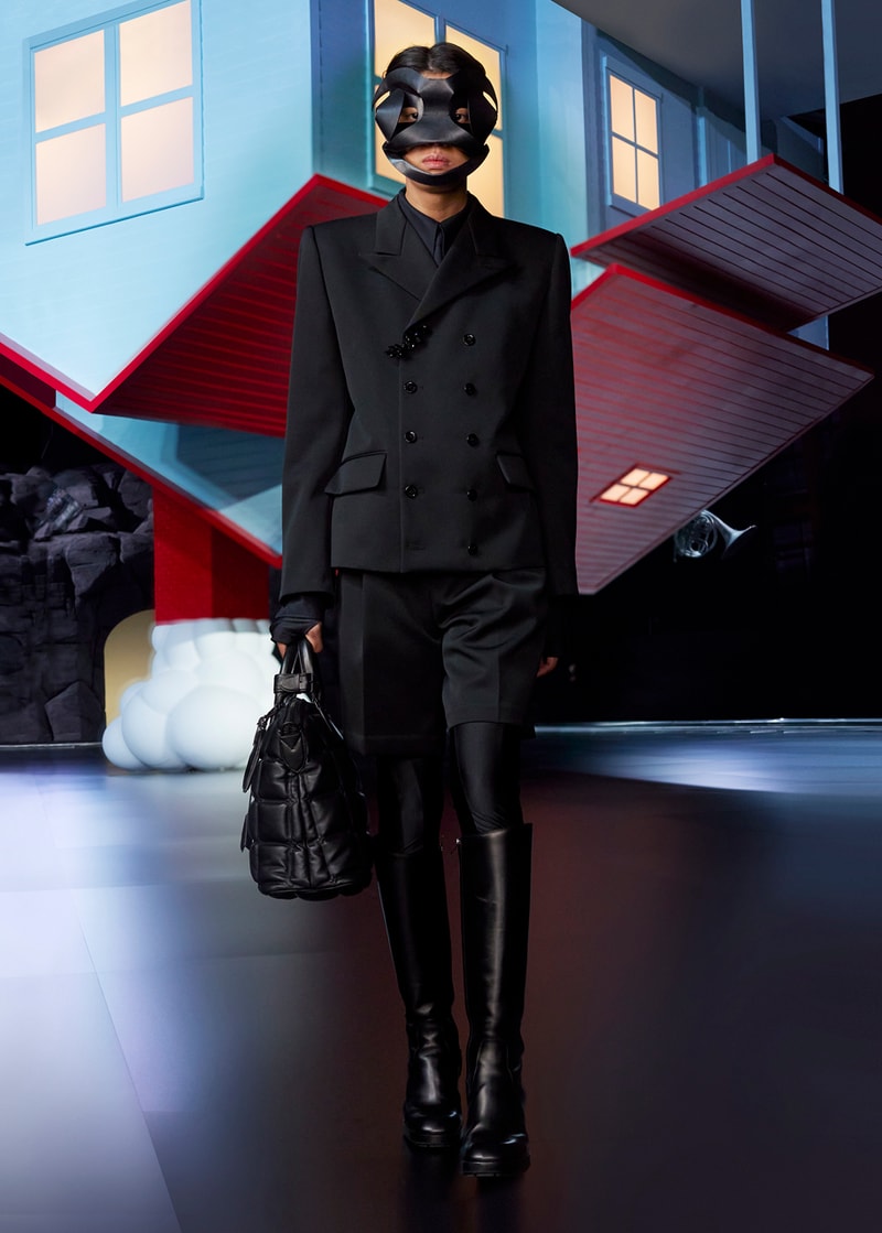 Louis Vuitton’s FW22 Spin-Off Show Lands in Bangkok Fashion