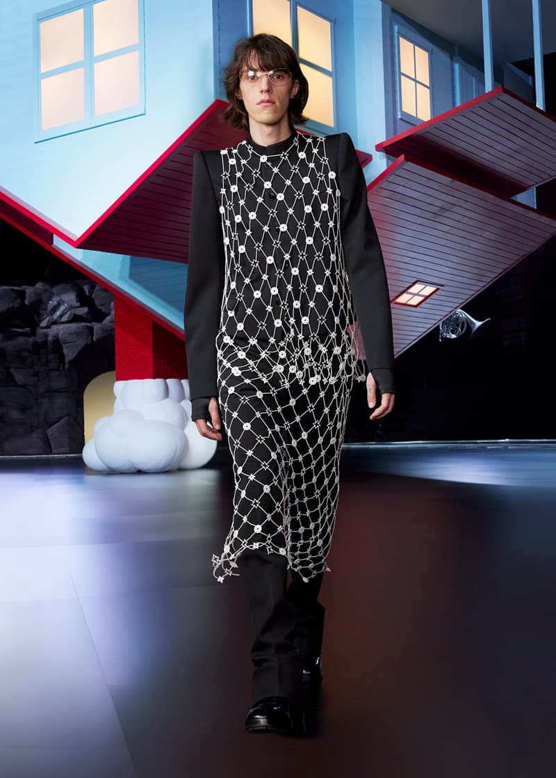 Louis Vuitton’s FW22 Spin-Off Show Lands in Bangkok Fashion