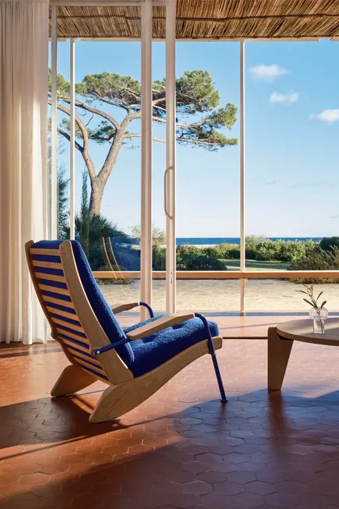 Vitra Furniture Kangourou Chair Jean Prouvé Collab blue decor design