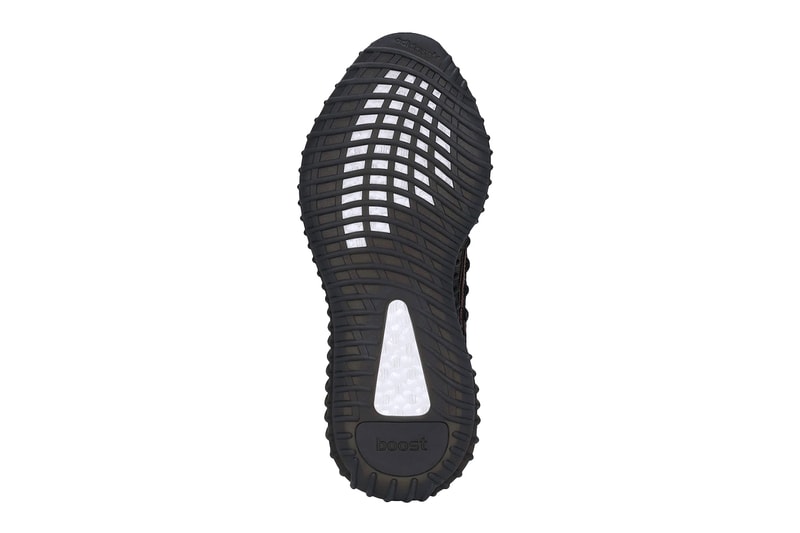 adidas YEEZY BOOST 350 V2 CMPCT Slate Carbon Release Date Info hq6319