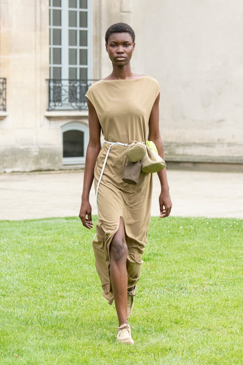 auralee spring summer 2023 paris fashion week new balance details information