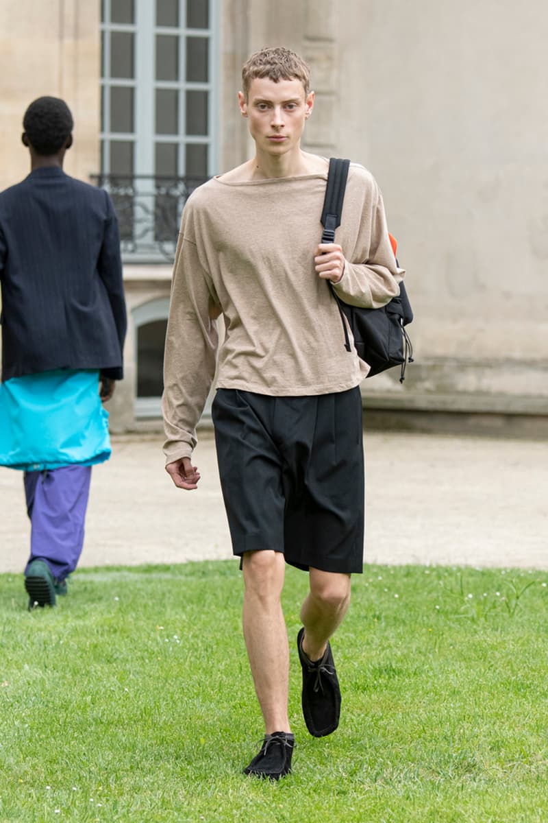 auralee spring summer 2023 paris fashion week new balance details information