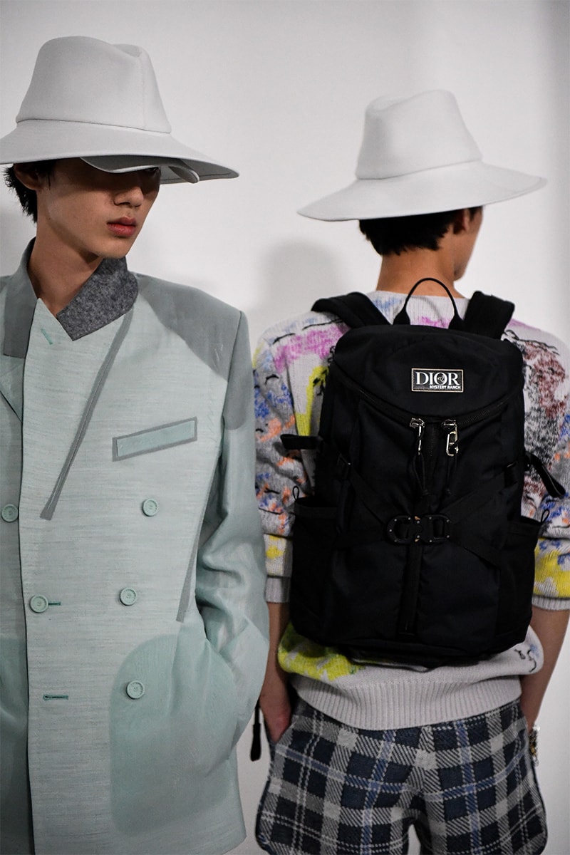 Dior Unveils Bold Kim Jones' Tailoring Creations for Summer 2022