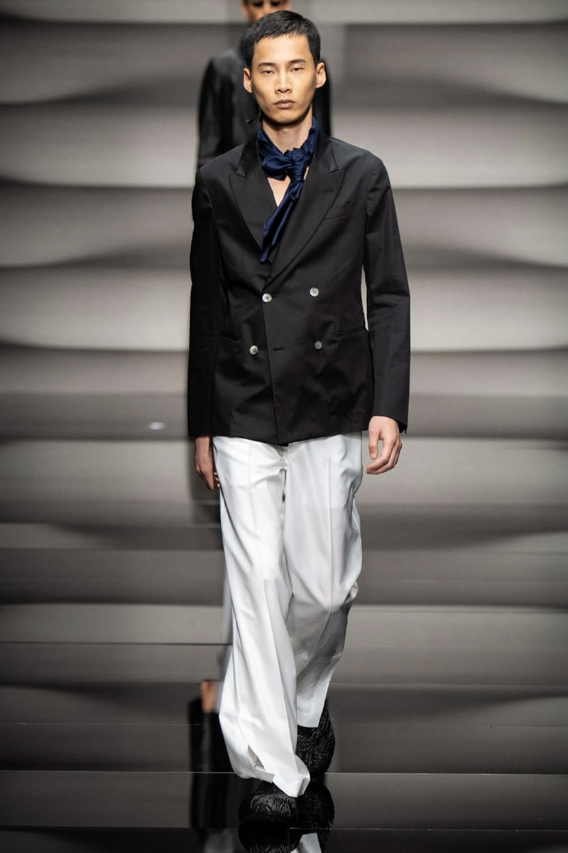 Emporio Armani SS23 Prepares for a Lively Summer Holiday