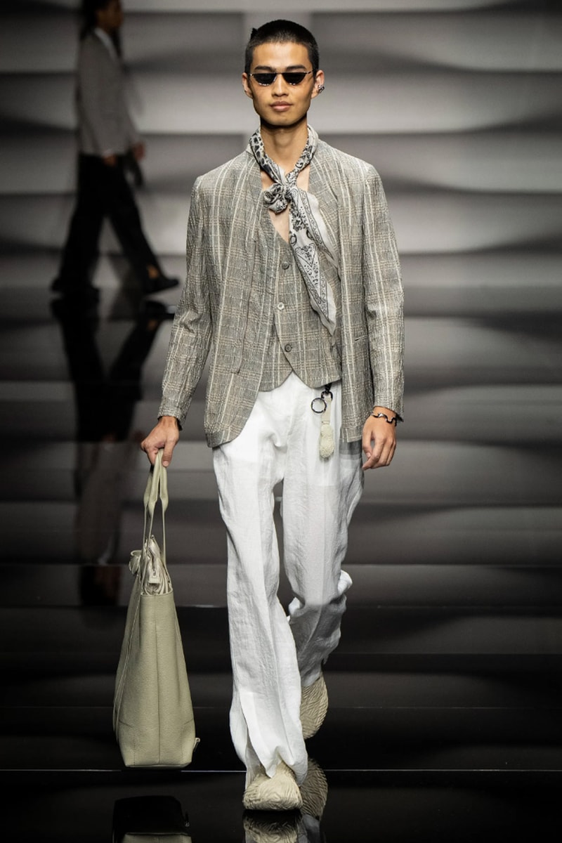 Emporio Armani SS23 Prepares for a Lively Summer Holiday