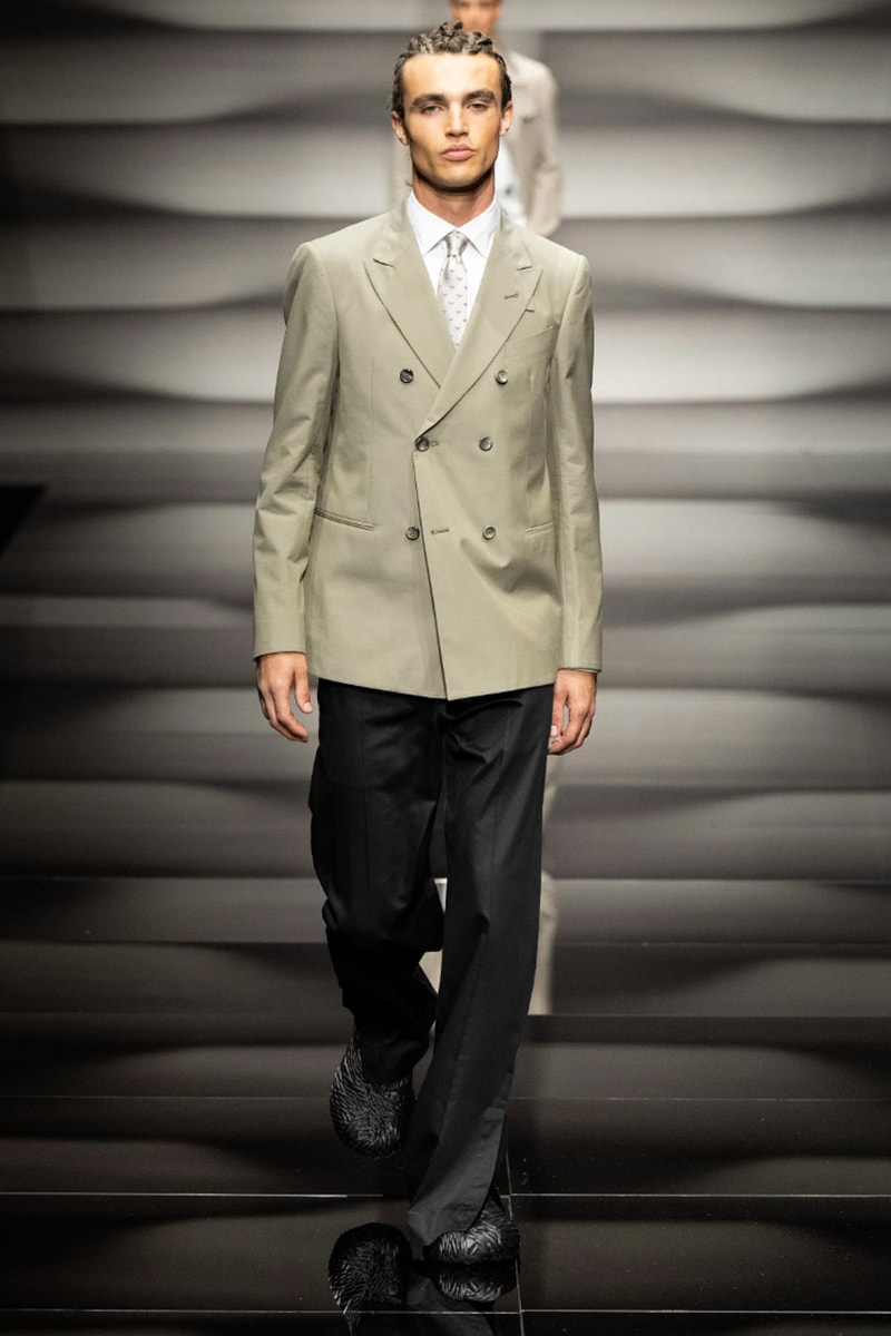 Emporio Armani SS23 Prepares for a Lively Summer Holiday