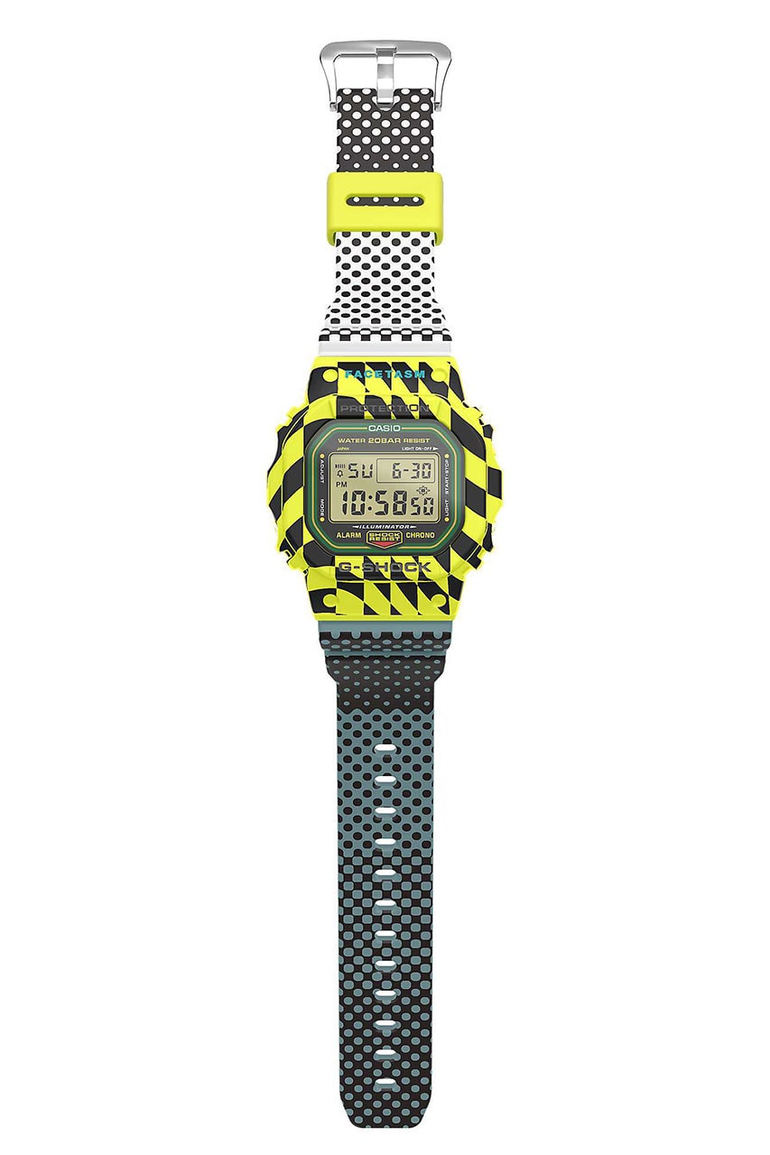 Interchangeable Straps And Bezels In Three Different Colors Present A Range of Options