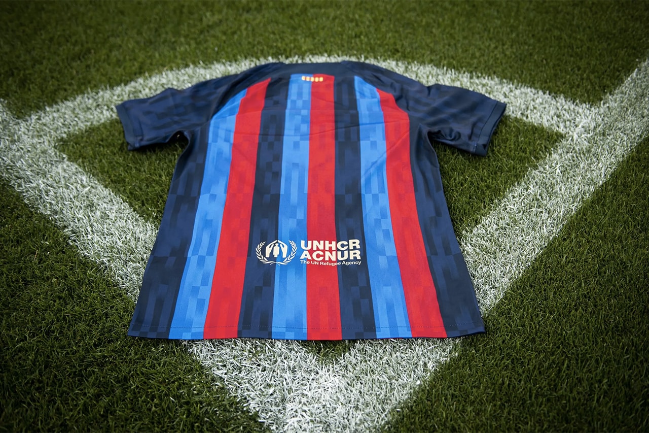 ФК Барселона Испания Nike футбол футбол красные и синие полосы Blaugrana Spotify релиз подробности информация комплект рубашка джерси