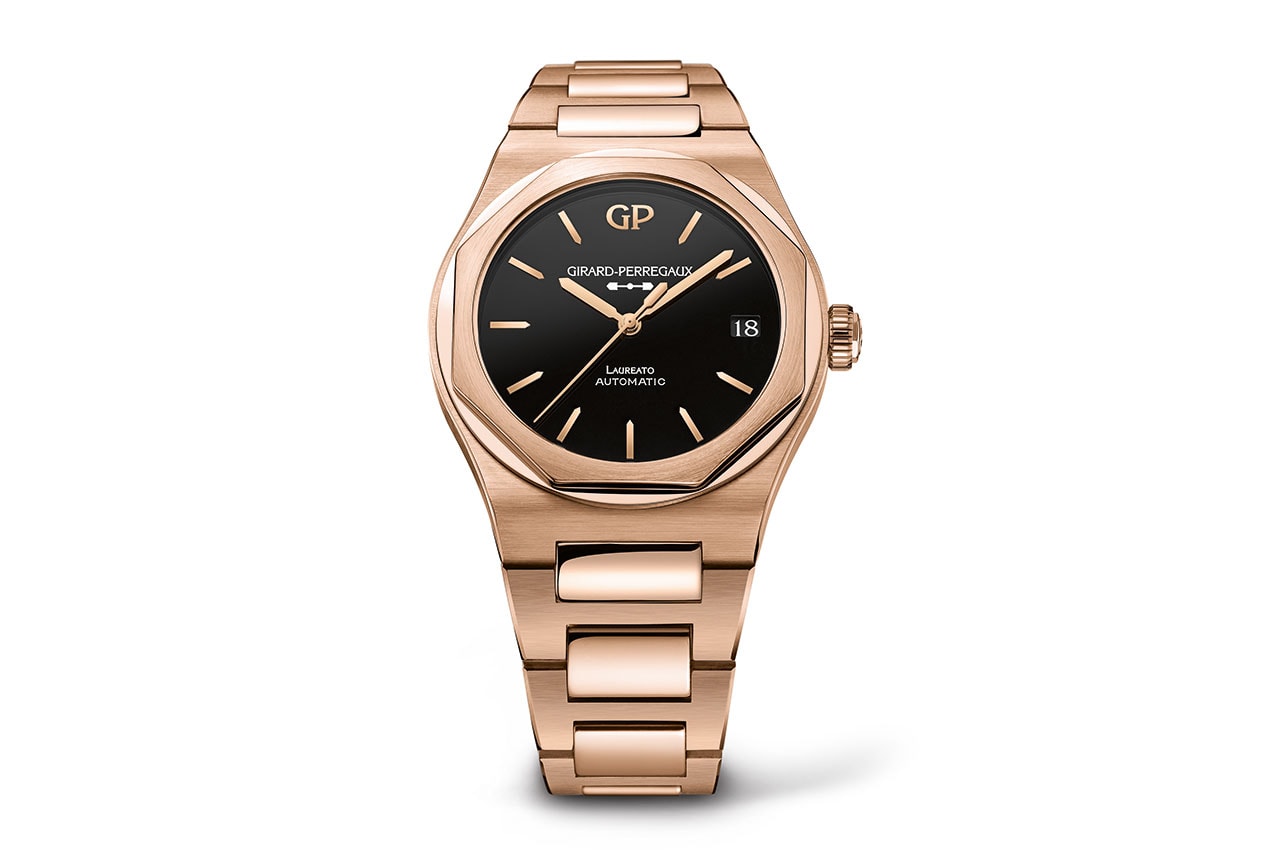 The Dial Is Handcrafted To A Mirror Finish And Set With Applied Pink Gold Logo And Hour Markers.