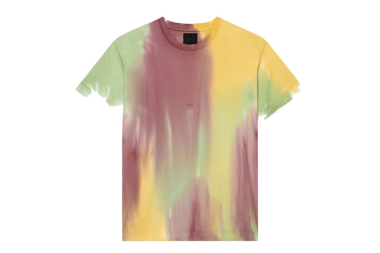 Givenchy TK-360 Total Knit Construction Sneaker Shoe HBX Single-Piece Sole-Less Technical Mesh Shredmaster Keith Hardy Pre-Fall 2022 Collection Lookbook HYPEBEAST Colorways Profile Ready-to-Wear