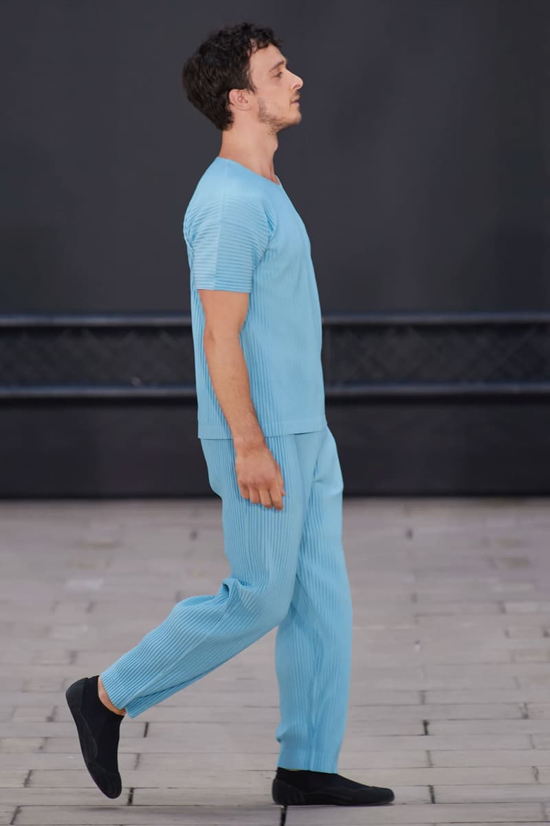 Homme Plissé Issey Miyake SS23 Collection Runway Photos Paris Fashion Week Men's