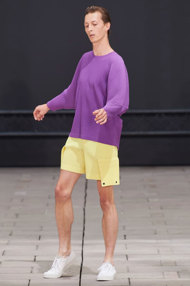 Homme Plissé Issey Miyake SS23 Collection Runway Photos Paris Fashion Week Men's