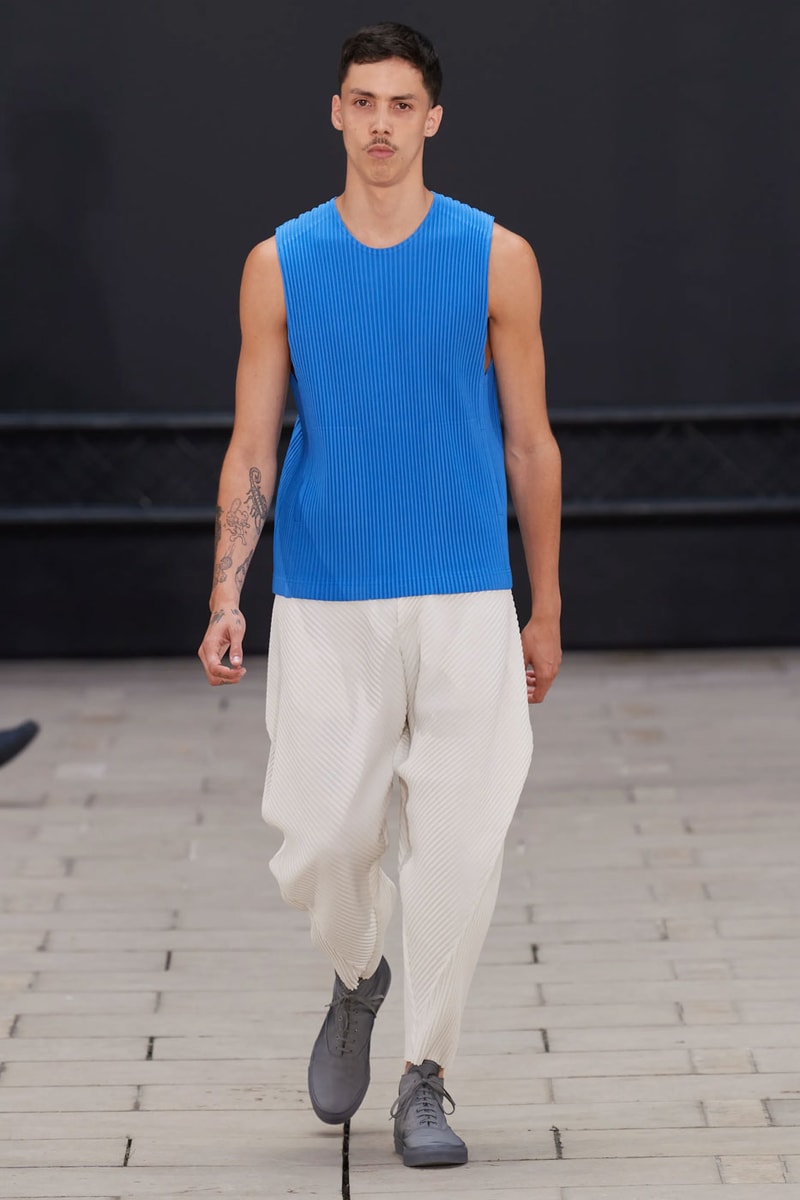 Homme Plissé Issey Miyake SS23 Collection Runway Photos Paris Fashion Week Men's
