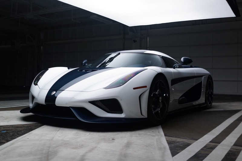 koenigsegg north america last final regera delivery carbon fiber blue trim special exterior body panels bodywork 
