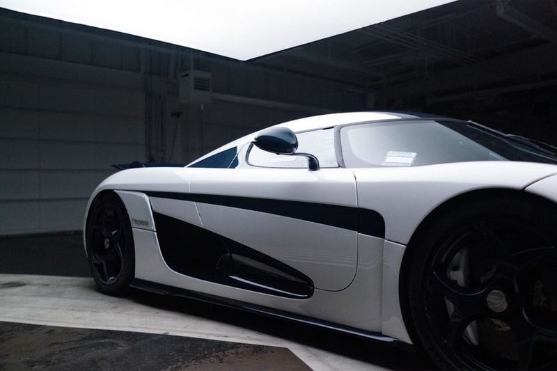 koenigsegg north america last final regera delivery carbon fiber blue trim special exterior body panels bodywork 