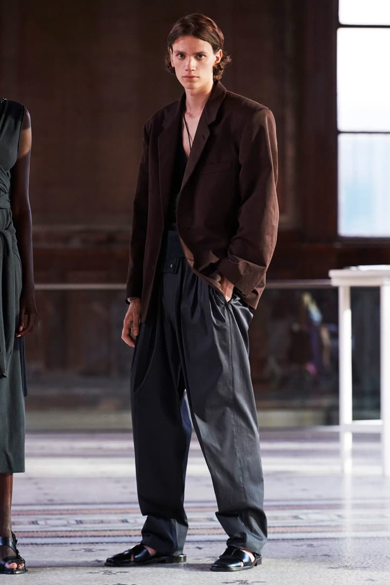 LEMAIRE Spring/Summer 2023 Collection Backstage parisian elegance movement simplistic sophsiticated take 