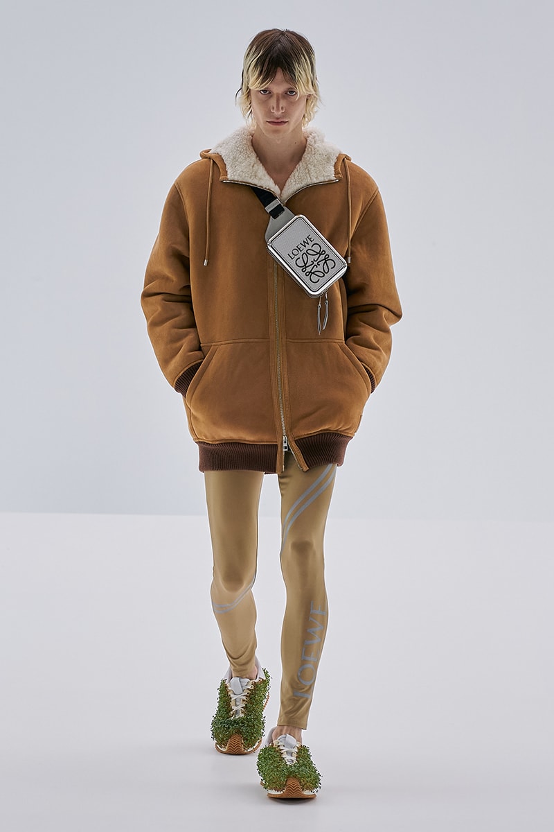 london paris milan fashion week pitti uomo spring summer 2023 best shows highlights jw jonathan anderson loewe prada miuccia raf simons louis vuitton virgil abloh thom browne martine rose charles jeffrey loverboy y/project glenn martens dior kim jones kenzo nigo winnie new york home plisse issey miyake nahmias grace wales bonner