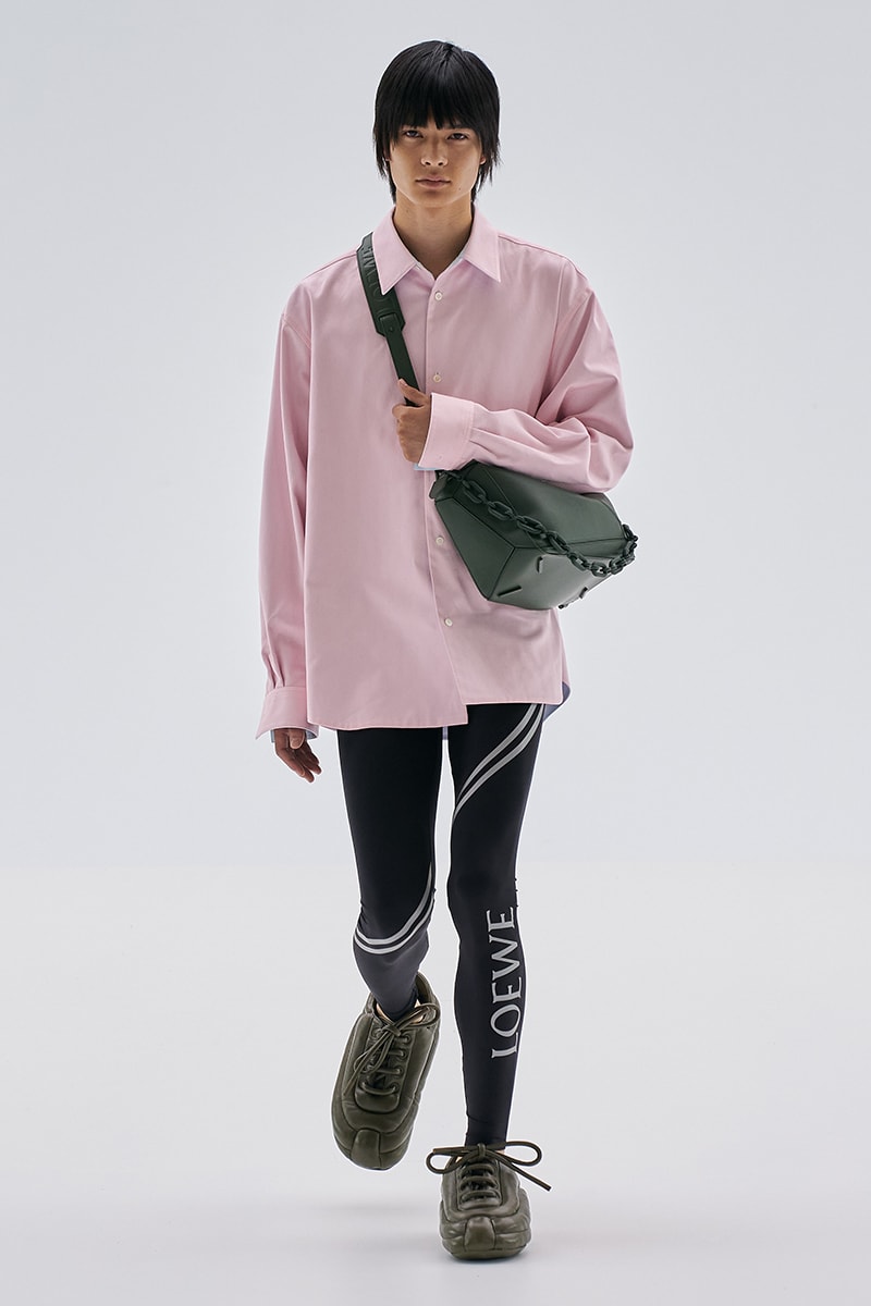 Loewe SS23 Is a Vibrant Fusion of Nature and Technology jonathan anderson paris fashion week birds fish grass shoes