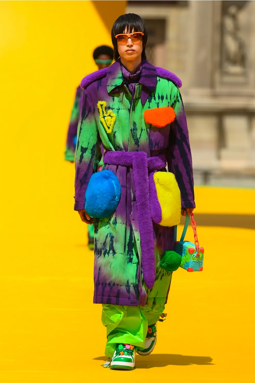 london paris milan fashion week pitti uomo spring summer 2023 best shows highlights jw jonathan anderson loewe prada miuccia raf simons louis vuitton virgil abloh thom browne martine rose charles jeffrey loverboy y/project glenn martens dior kim jones kenzo nigo winnie new york home plisse issey miyake nahmias grace wales bonner