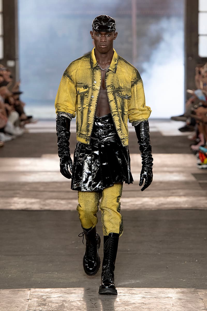 Moschino Spring Summer 2023 Collection Runway Images  Milan Men's Week 2022 Men