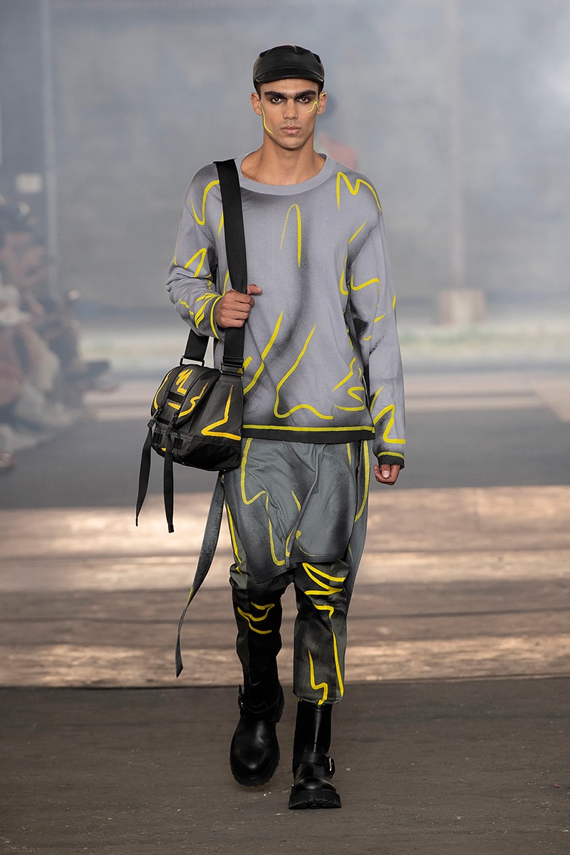 Moschino Spring Summer 2023 Collection Runway Images  Milan Men's Week 2022 Men