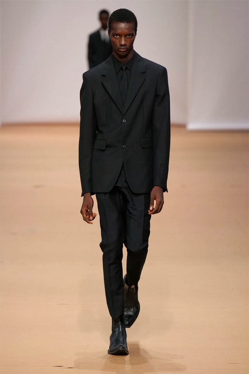 Prada Uomo Spring Summer 2023 SS23 Milan Fashion Week Runway "Prada Choices" Miuccia Prada Raf Simons Show Review Looks Jeff Goldblum rami malek Jung Jaehyun Sung Kang Win Metawin