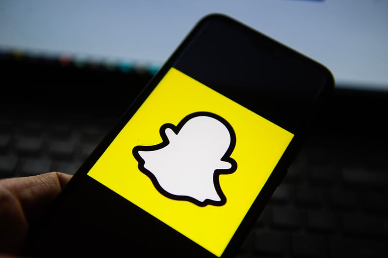 Snapchat to Introduce Premium Subscriptions