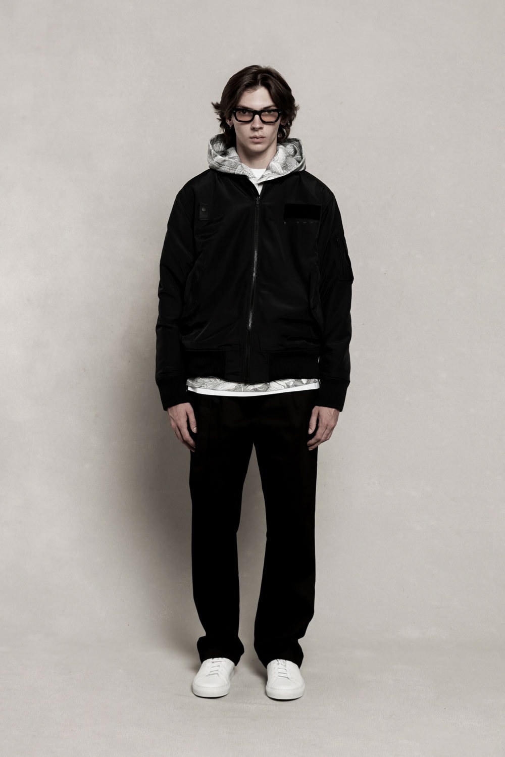Stampd Pre-Fall 2022 Collection Lookbook Surf Apparel Perfect Travel Pant Traveler’s Set Berlin Pant Monochromatic Minimalist Hoodies Joggers T-shirts Button-Downs Cargo Pants