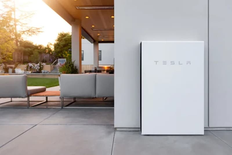 tesla powerwall distributed battery california virtual power plant emergencies blackouts backup