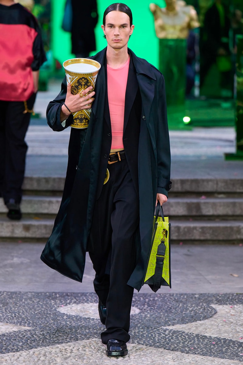 Versace Spring Summer 2023 Collection Runway Images Milan Men's Week 2022 Fashion
