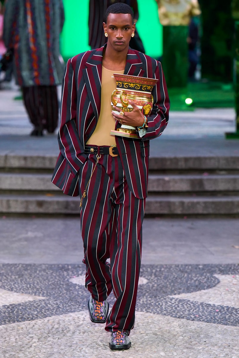 Versace Spring Summer 2023 Collection Runway Images Milan Men's Week 2022 Fashion