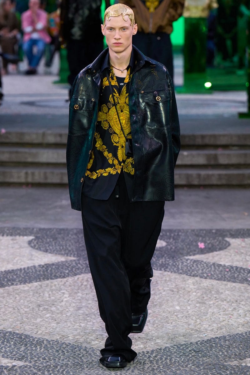 Versace Spring Summer 2023 Collection Runway Images Milan Men's Week 2022 Fashion