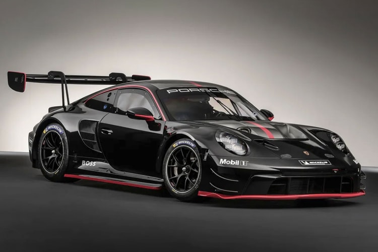 Porsche Unveils the 2023 911 GT3 R