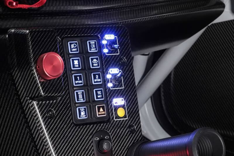 2023 Porsche 911 GT3 R flat six engine suspension 25 Hours Le Mans 565 horsepower 567210 usd release info date price