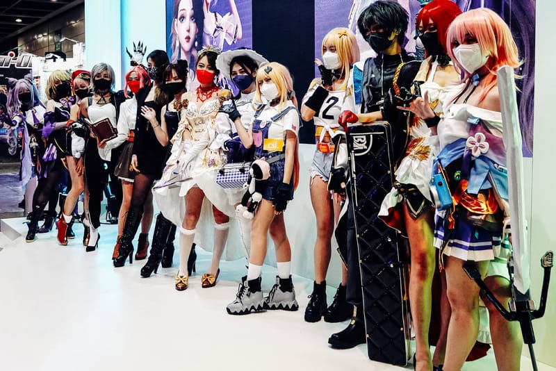 Anime convention hi-res stock photography and images - Alamy