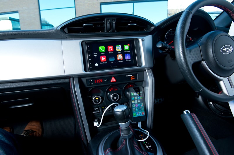 Apple CarPlay iOS 16 Feature Rollout HF Sinclair Energy Company Gas Station United States Payment 