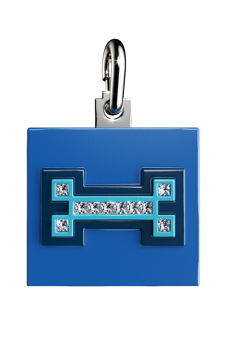 Best Drops 2022 August Week 1 Palace Prada Balenciaga Homer PINKFLAMINGOUSA PRIX Professor.E POST ARCHIVE FACTION (PAF) Stüssy Nike