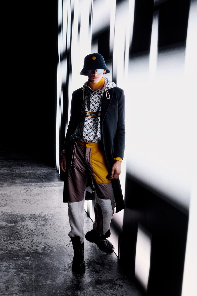 J. Lindeberg Fall/Winter 2022 Lookbook Collection Ski Racket Golf Outdoor Adventure Apparel Jackets Coats Après Ski Wear FW22 Fine Italian Wool