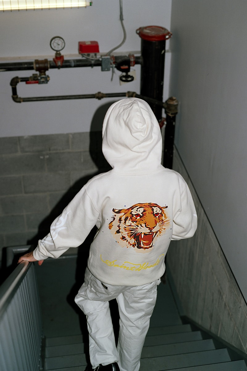 SAINTWOODS SW.015 Furthers the Brand’s Casual Cadence Fashion