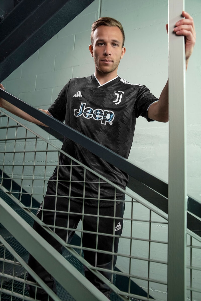 Adidas Juventus Football Soccer Away Jersey Kit Serie A Champions League Pre-Season Jeep Black White 