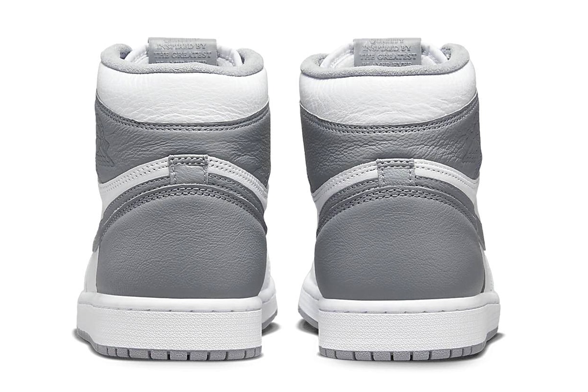 Official Release Look at the Air Jordan 1 OG "Stealth" jordan brand michael jordan nike sneakers stealth white grey 555088-037 august 2022