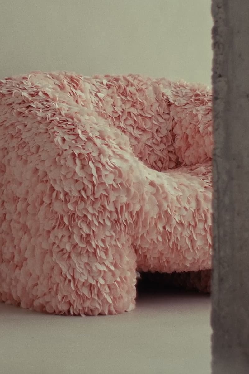 Story of Andrés Reisinger's Viral "Hortensia" Chair Told in New Film